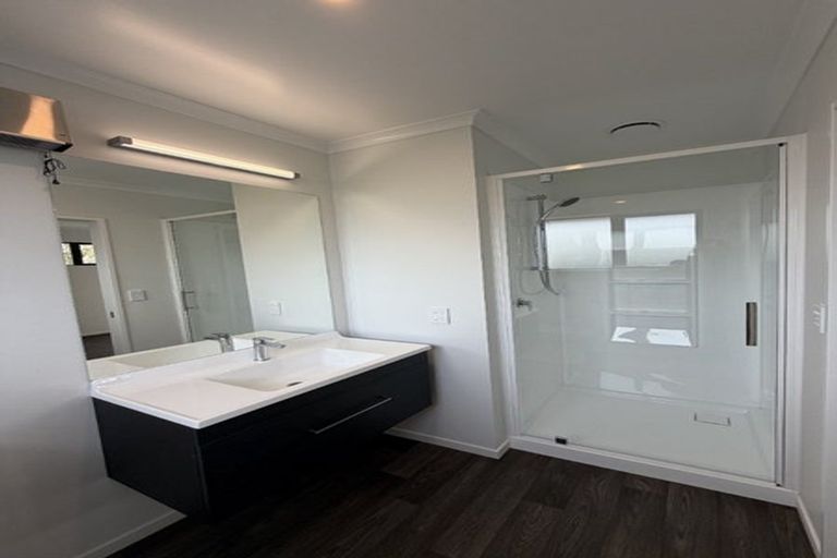 Photo of property in 2 Johns Road, Belfast, Christchurch, 8051