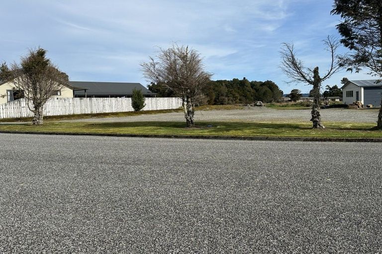 Photo of property in 30 Pekanga Drive, Fox Glacier, 7886