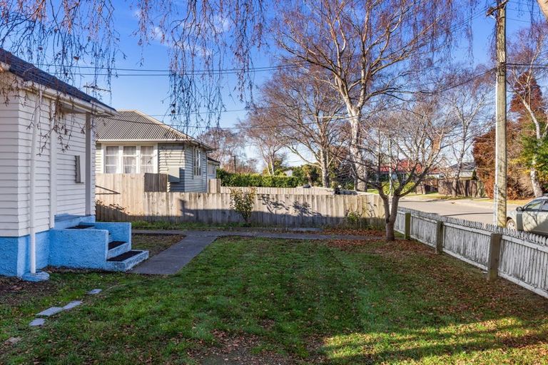 Photo of property in 18 Auburn Avenue, Upper Riccarton, Christchurch, 8041