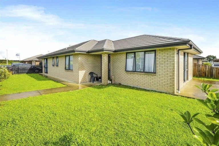 Photo of property in 5 Matawai Puna Drive, Pukekohe, 2120
