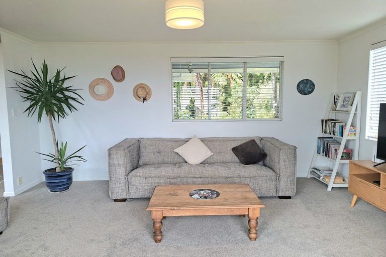 Photo of property in 17 Fairburn Place, Charleston, Cape Foulwind, 7892