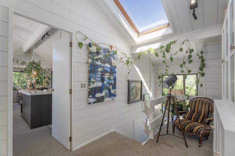 Photo of property in 77 Grange Road, Hahei, Whitianga, 3591