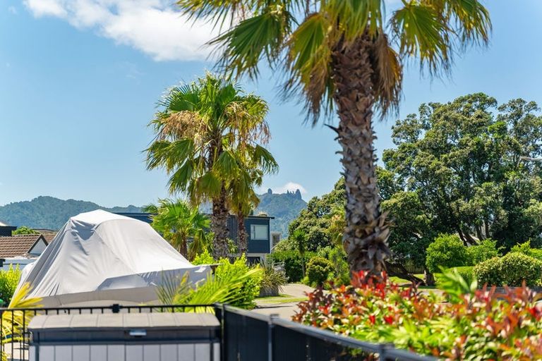 Photo of property in 24 Barbados Way, One Tree Point, 0118