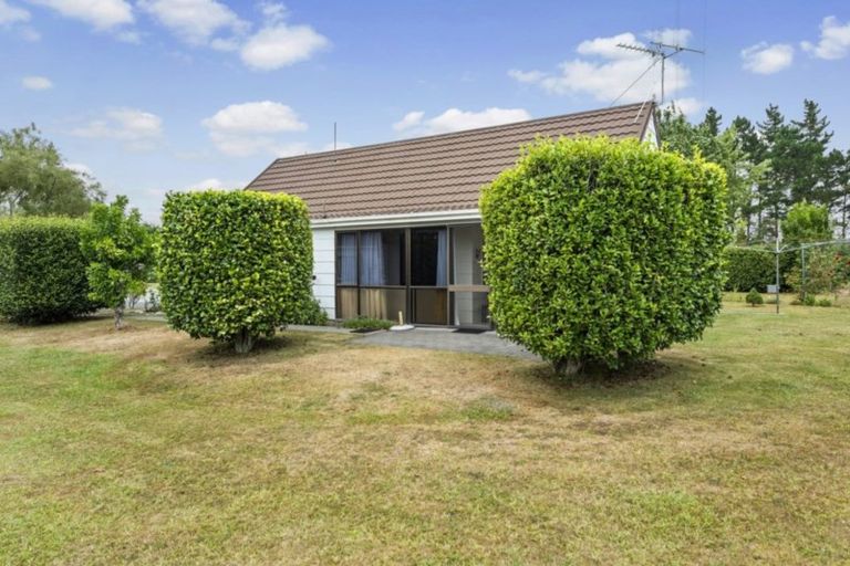 Photo of property in 26 Kingfisher Way, Te Kowhai, Hamilton, 3288