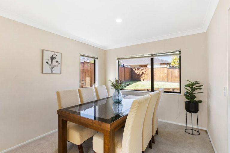 Photo of property in 4 Raphoe Road, Flat Bush, Auckland, 2019