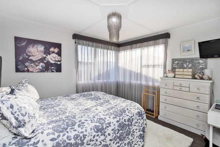 Photo of property in 5 Pine Crescent, Hargest, Invercargill, 9810