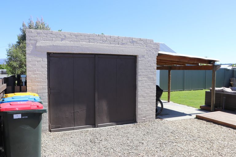 Photo of property in 8 Clutha Street, Alexandra, 9320