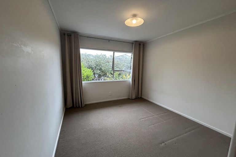 Photo of property in 29 Meadowvale Avenue, Forrest Hill, Auckland, 0620