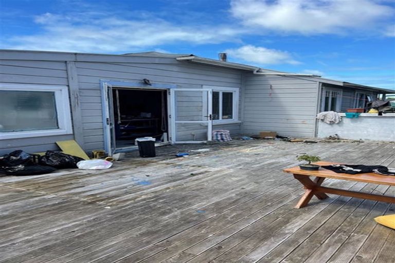 Photo of property in 6 High Street, Hawera, 4610