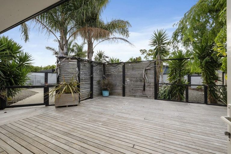 Photo of property in 26c Old Waipu Road, Mangawhai, 0505