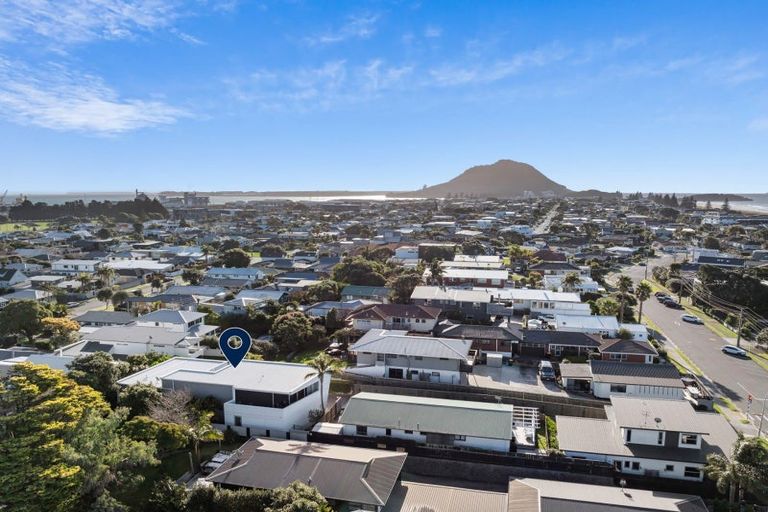 Photo of property in 28c Orkney Road, Mount Maunganui, 3116