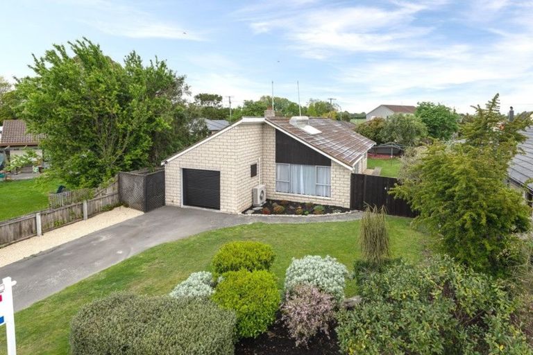 Photo of property in 5 Gibbs Drive, Woodend, 7610