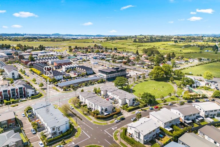 Photo of property in 5 Harewood Street, Whenuapai, Auckland, 0618