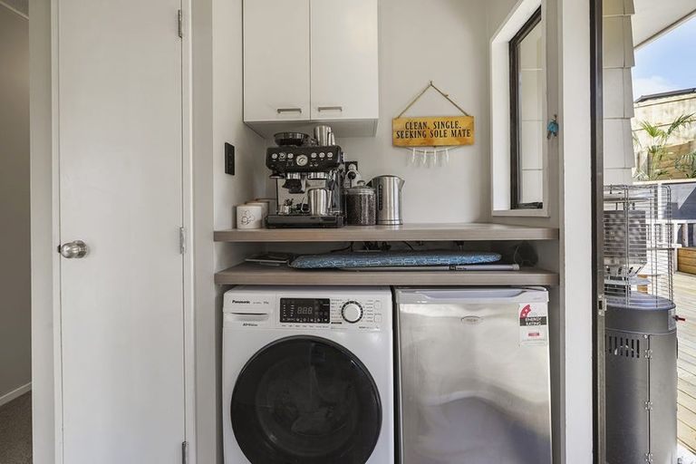 Photo of property in 432a Kahikatea Drive, Dinsdale, Hamilton, 3204