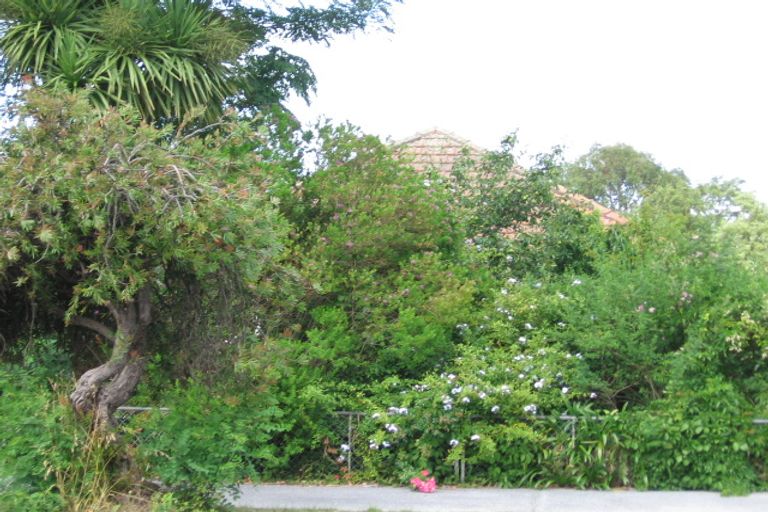 Photo of property in 8 Taylor Street, Blockhouse Bay, Auckland, 0600