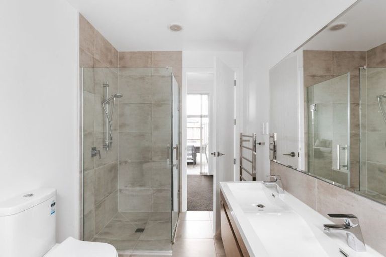 Photo of property in 24 Knightia Drive, Papamoa Beach, Papamoa, 3118