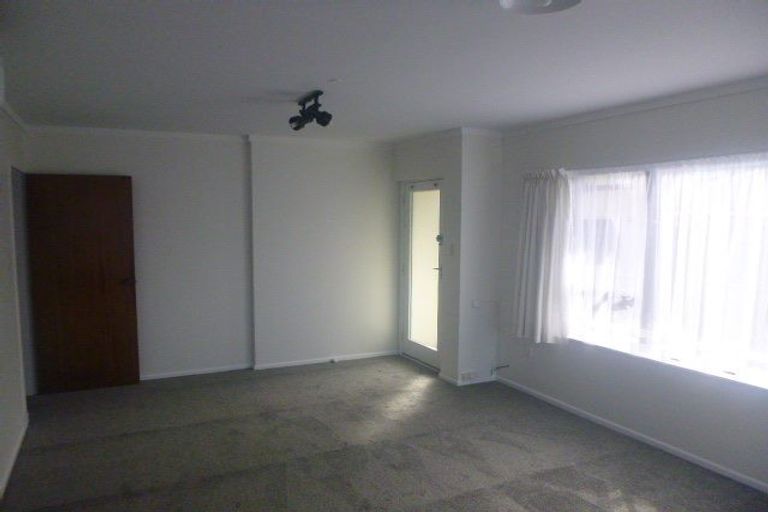 Photo of property in 1/179 Marine Parade, Seatoun, Wellington, 6022