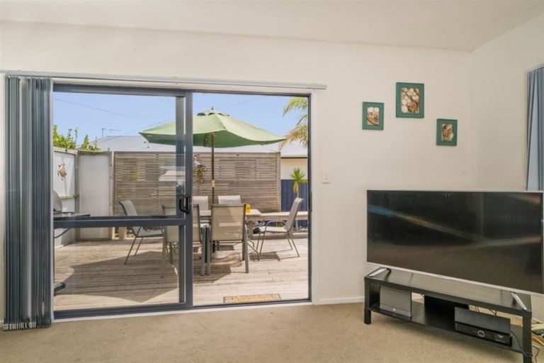 Photo of property in 43 Park Lane, Whitianga, 3510