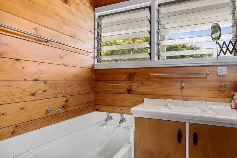 Photo of property in 30 Pokaka Crescent, Wharewaka, Taupo, 3330