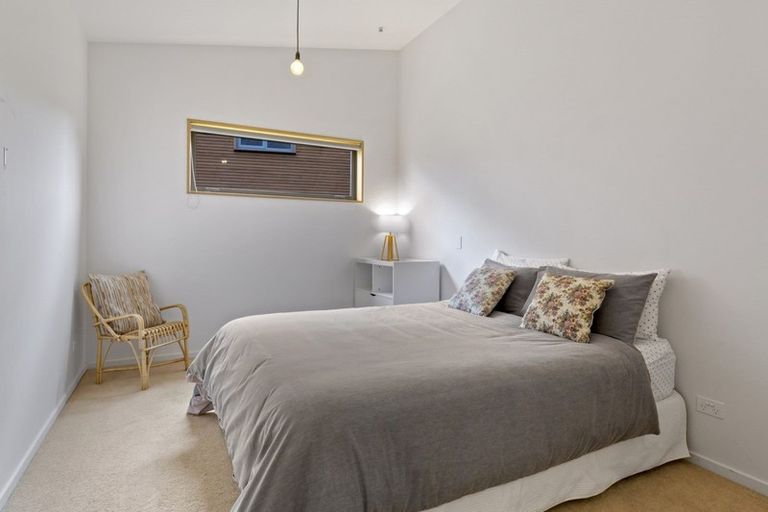 Photo of property in 96 Jacks Point Rise, Jacks Point, Queenstown, 9371