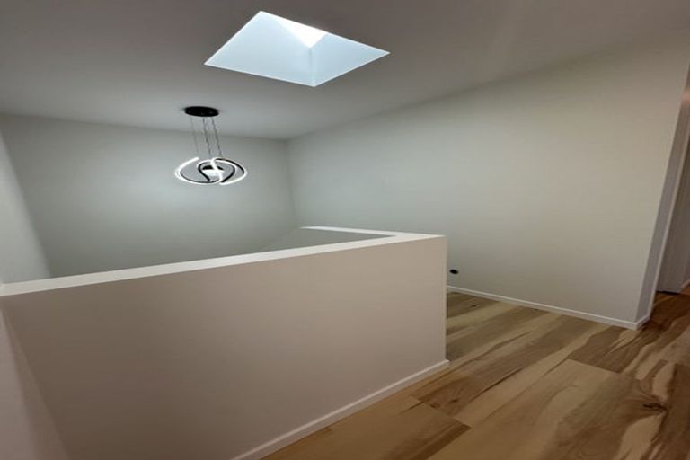 Photo of property in 93 Hutchinsons Road, Bucklands Beach, Auckland, 2014