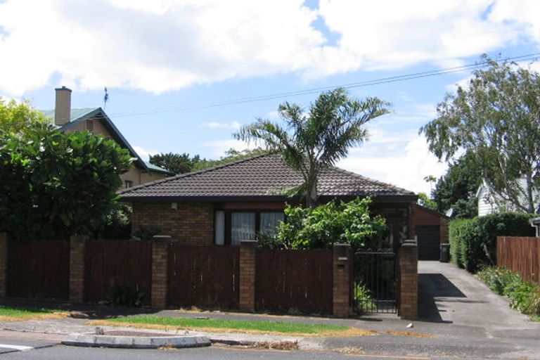 Photo of property in 65 Symonds Street, Royal Oak, Auckland, 1061