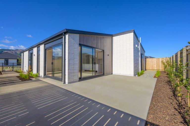 Photo of property in 24 Drayton Street, Richmond, 7020