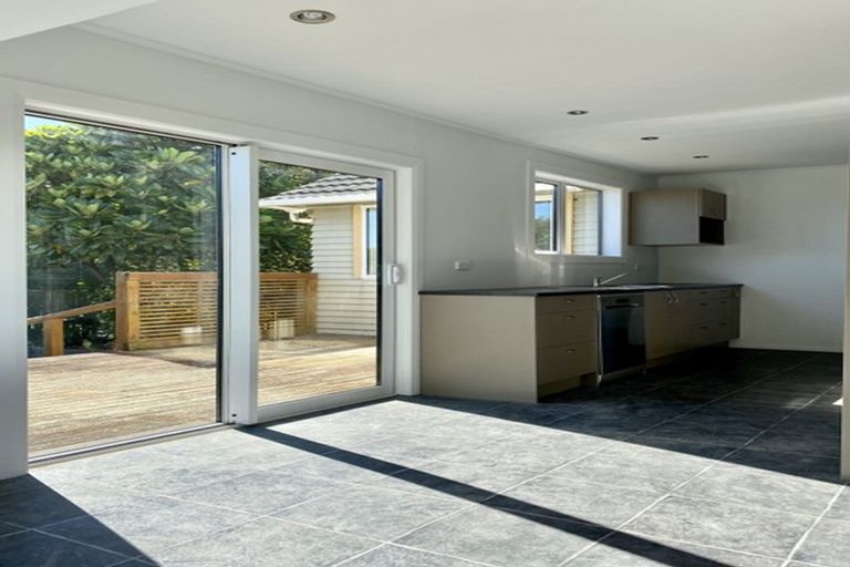 Photo of property in 18 Bedford Street, Fitzroy, New Plymouth, 4312