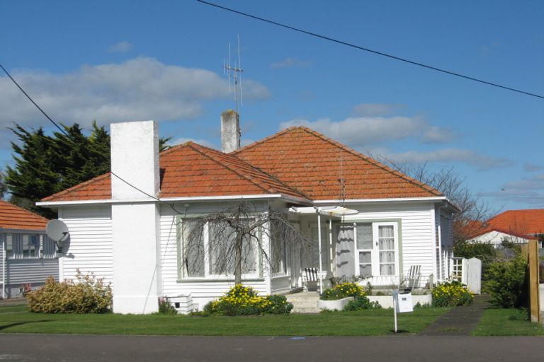Photo of property in 116 Bath Street, Levin, 5510