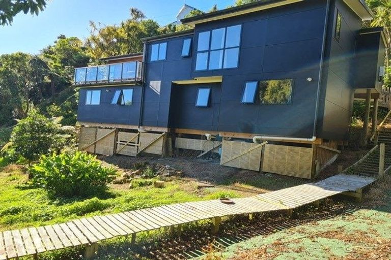 Photo of property in 78 Howard Road, Point Howard, Lower Hutt, 5013