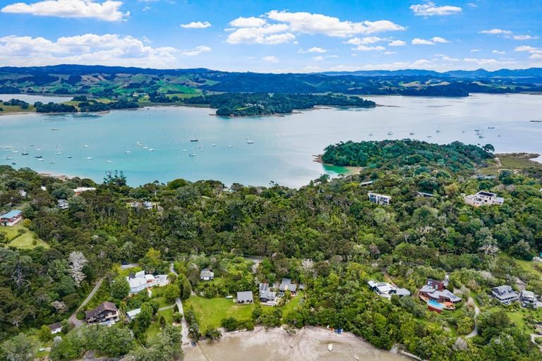 Photo of property in 20 Young Street, Mahurangi East, Warkworth, 0982