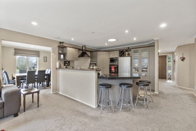 Photo of property in 1 Aylesbury Court, Rototuna North, Hamilton, 3210