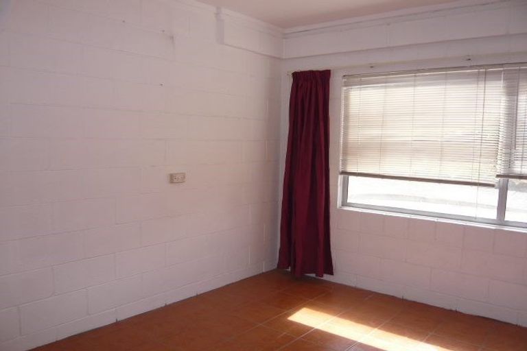 Photo of property in 1 Kenilworth Place, Dinsdale, Hamilton, 3204