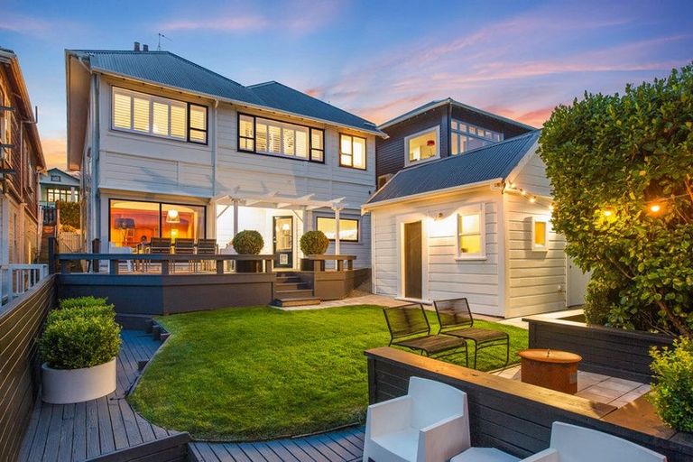 Photo of property in 17 Matai Road, Hataitai, Wellington, 6021