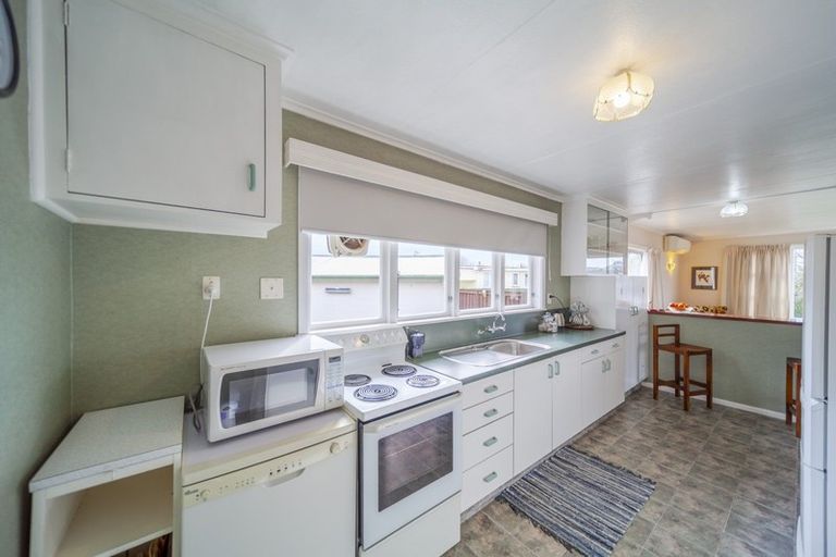 Photo of property in 5 Jull Crescent, Waipukurau, 4200