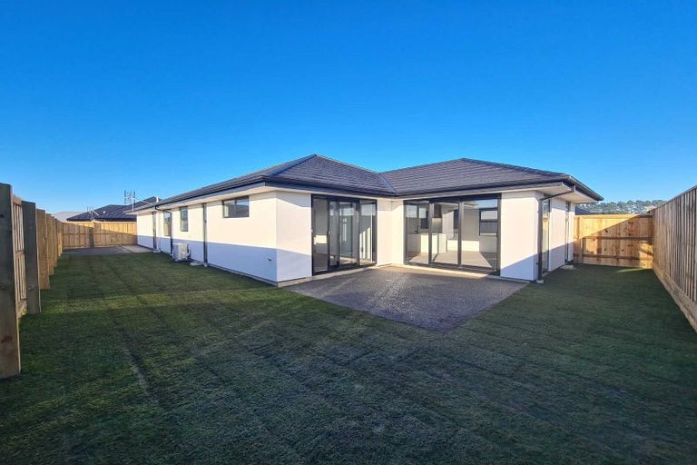 Photo of property in 24 Sanders Way, Rolleston, 7614