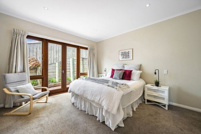 Photo of property in 129 Cockayne Road, Khandallah, Wellington, 6035