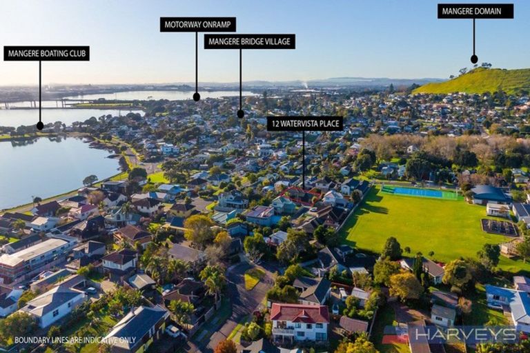 Photo of property in 12 Watervista Place, Mangere Bridge, Auckland, 2022