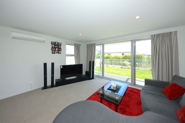 Photo of property in 11 Cassino Street, Rangiora, 7400