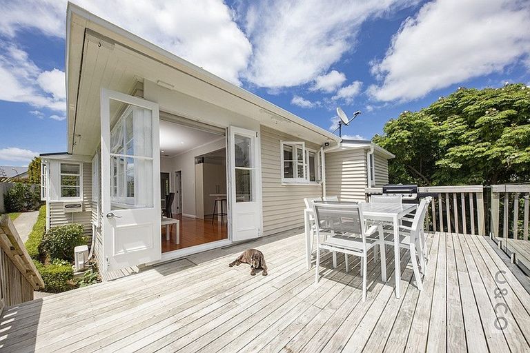 Photo of property in 5 Norglen Lane, Riverhead, 0820