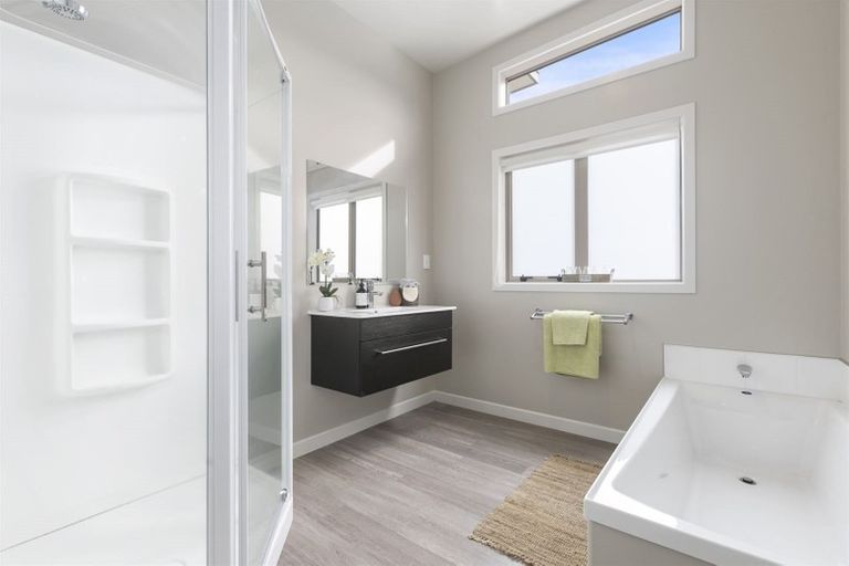 Photo of property in 67 Landing Drive, Pyes Pa, Tauranga, 3112