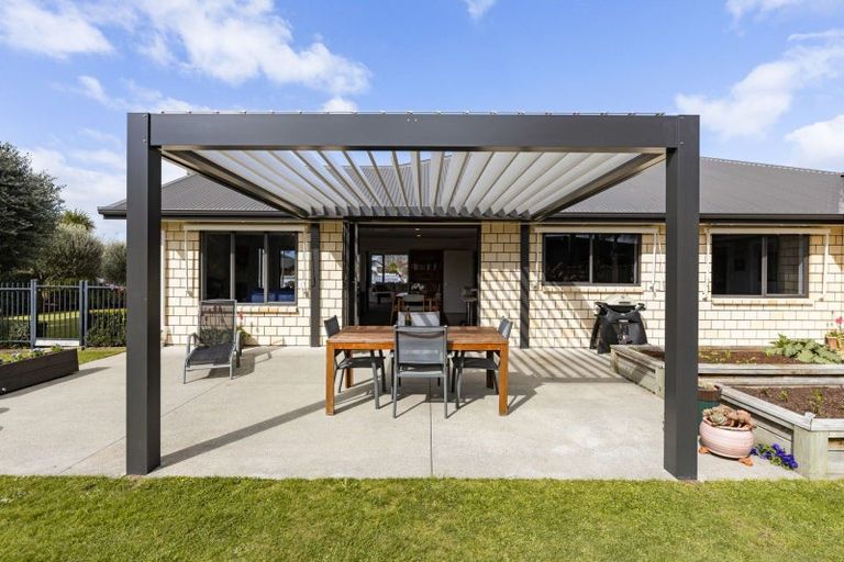 Photo of property in 9 Cooper Crescent, Cambridge, 3434