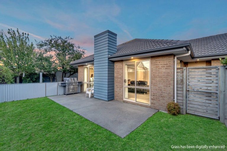 Photo of property in 1/56 Blake Street, New Brighton, Christchurch, 8061