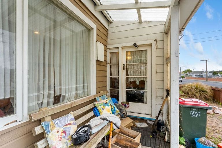 Photo of property in 43 Rona Street, Saint Kilda, Dunedin, 9012
