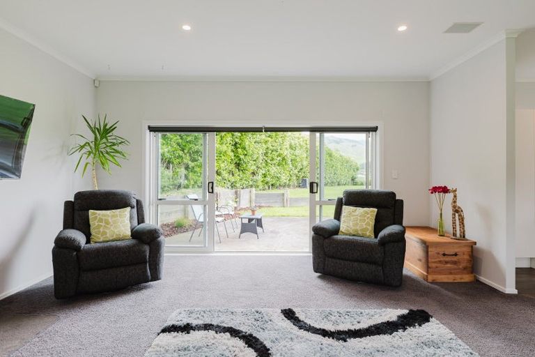 Photo of property in 69 Williams Road, Tokomaru, Palmerston North, 4474