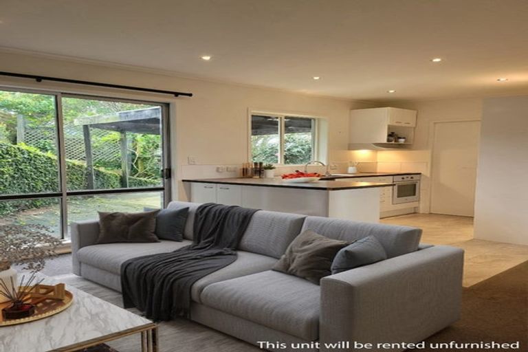 Photo of property in 2/7 Morice Place, Torbay, Auckland, 0630