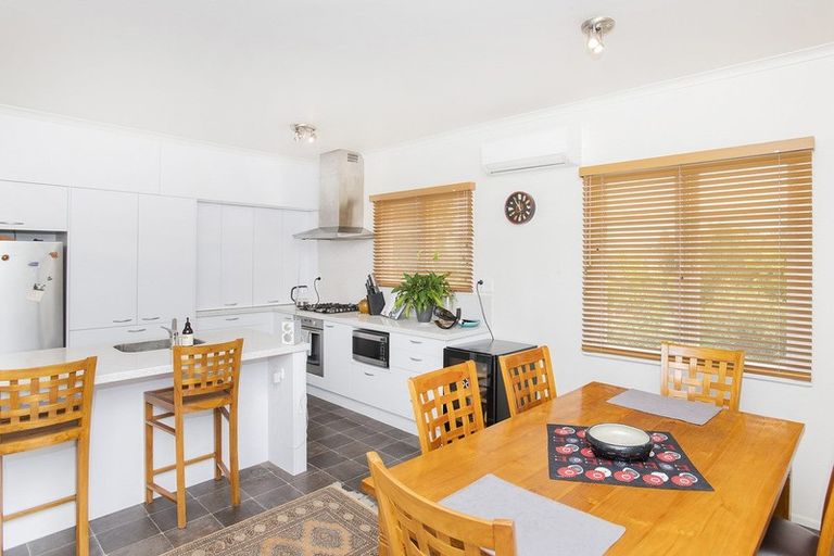 Photo of property in 8 Domett Street, Whataupoko, Gisborne, 4010