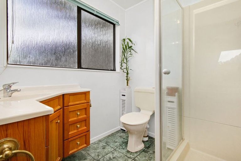 Photo of property in 52 Peterhouse Street, Tawa, Wellington, 5028