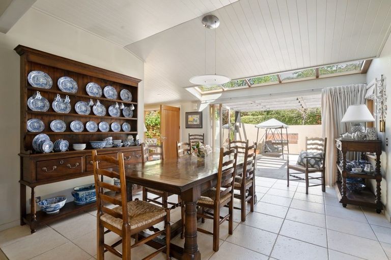 Photo of property in 19 Blacksmiths Lane, Wanaka, 9305