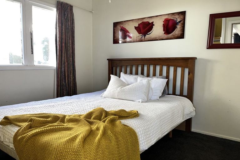 Photo of property in 28 Violet Street, Riverton/aparima, Riverton, 9822
